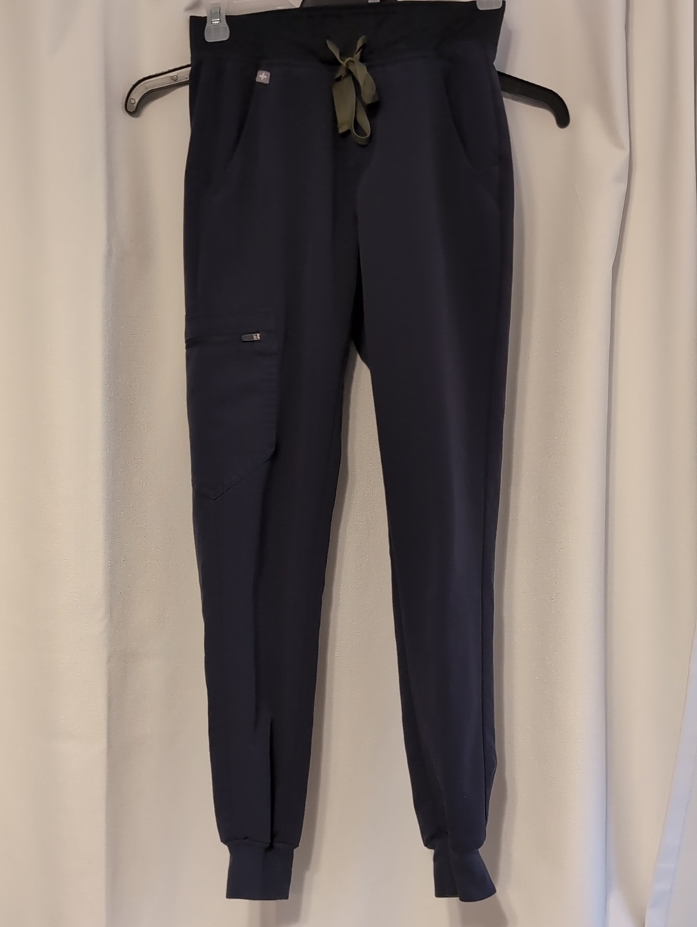 Figs Charcoal Navy Cargo Joggers
